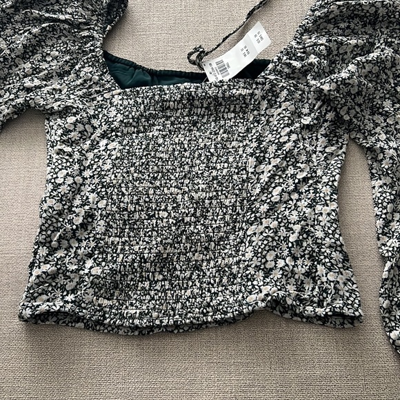 Abercrombie & Fitch top - Picture 4 of 4